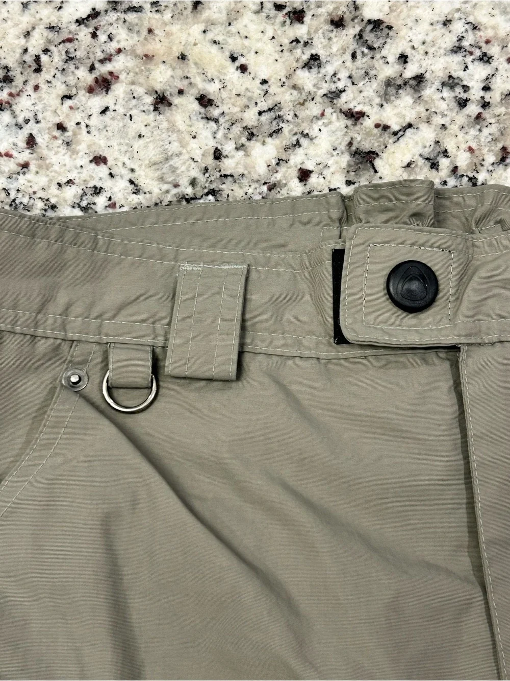 Twist Gentech Performance Fabric Snowboarding Waterproof Pants Men’s M Cargo